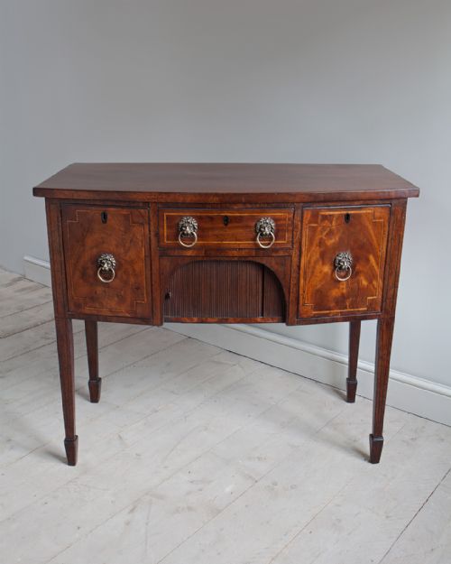 GEORGE III MAHOGANY BOWFRONT SIDEBOARD - ADDITIONAL PHOTO 1