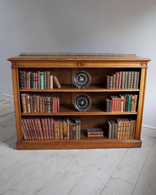 19TH CENTURY GOLDEN OAK OPEN BOOKCASE - ADDITIONAL PHOTO 2