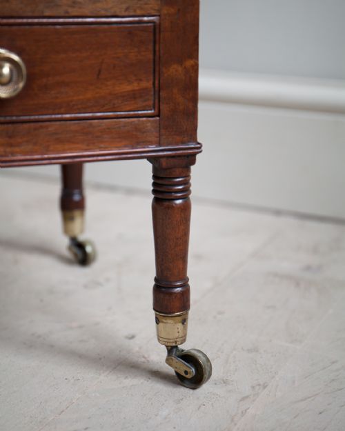 FINE QUALITY REGENCY MAHOGANY CANTERBURY - ADDITIONAL PHOTO 4