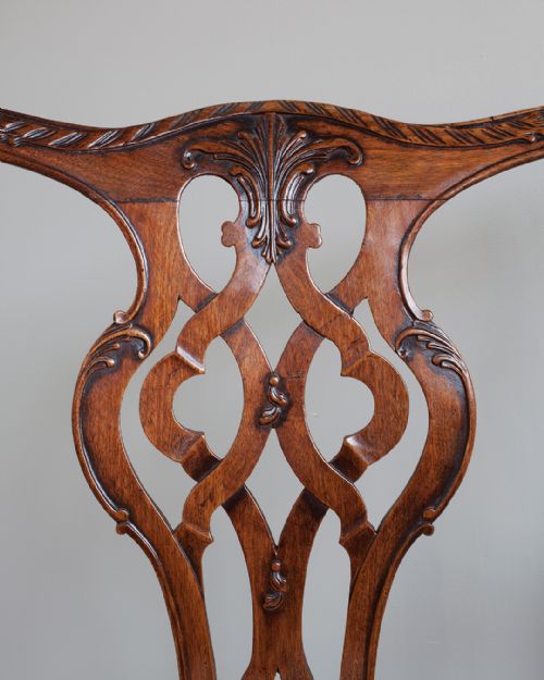 GEORGE III MAHOGANY CARVER CHAIR - ADDITIONAL PHOTO 1
