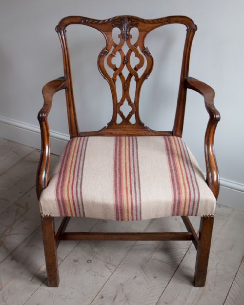 GEORGE III MAHOGANY CARVER CHAIR - ADDITIONAL PHOTO 2