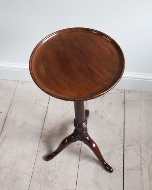 GEORGE III MAHOGANY CANDLE STAND - ADDITIONAL PHOTO 2