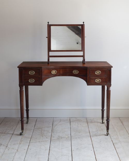 regency mahogany dressing table - CATEGORY: ANTIQUE DRESSING TABLES - DATED 19TH CENTURY