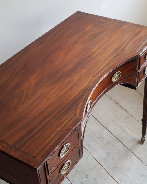 REGENCY MAHOGANY DRESSING TABLE - ADDITIONAL PHOTO 5