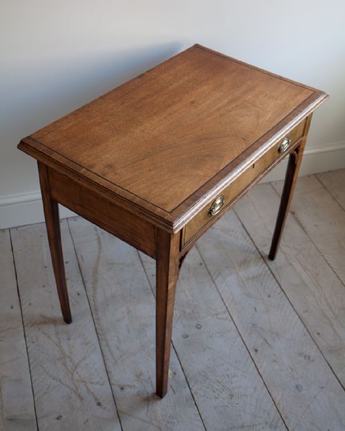 ATTRACTIVE GEORGIAN MAHOGANY SIDE TABLE - ADDITIONAL PHOTO 2