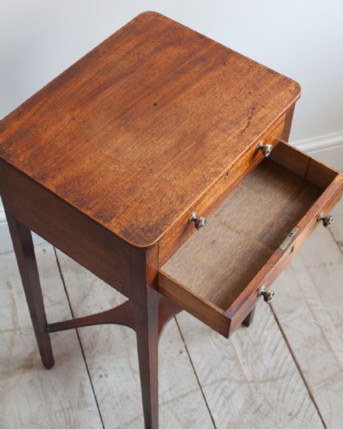 GEORGE III MAHOGANY WORK TABLE - ADDITIONAL PHOTO 5