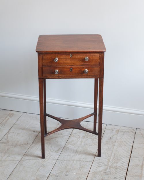 GEORGE III MAHOGANY WORK TABLE - ADDITIONAL PHOTO 6