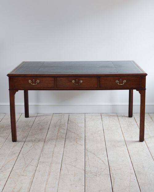18TH CENTURY MAHOGANY PARTNERS LIBRARY TABLE - ADDITIONAL PHOTO 3