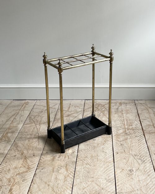 20th century brass stick stand - CATEGORY: ANTIQUE MISCELLANEOUS - DATED 1910