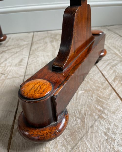 WILLIAM IV ROSEWOOD LAMP TABLE - ADDITIONAL PHOTO 7
