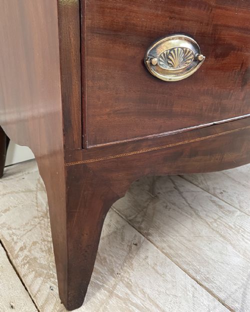 MAHOGANY BOWFRONT CHEST OF DRAWERS - ADDITIONAL PHOTO 7