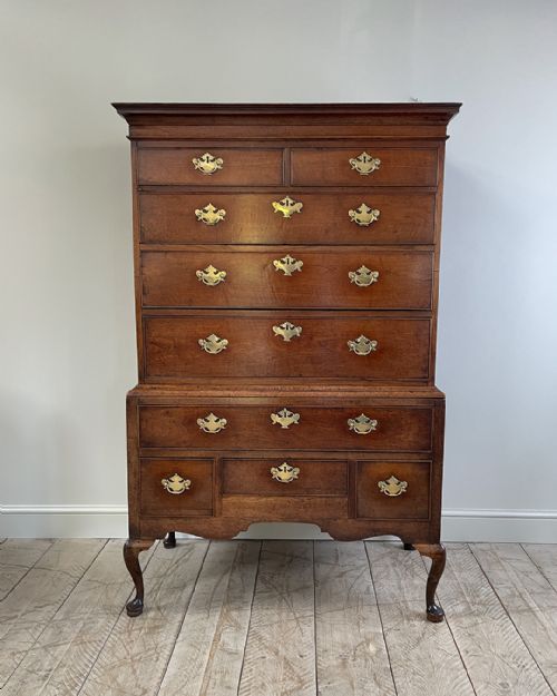 georgian chest on stand - CATEGORY: ANTIQUE CHEST OF DRAWERS - DATED 18TH CENTURY