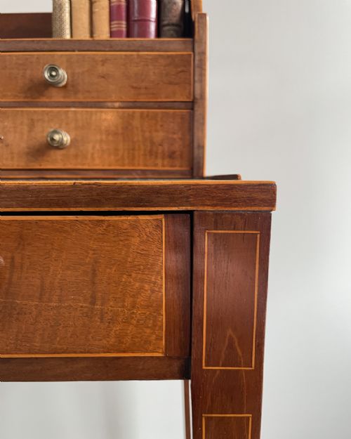 GOLDEN MAHOGANY 'CHEVRET' TABLE - ADDITIONAL PHOTO 7