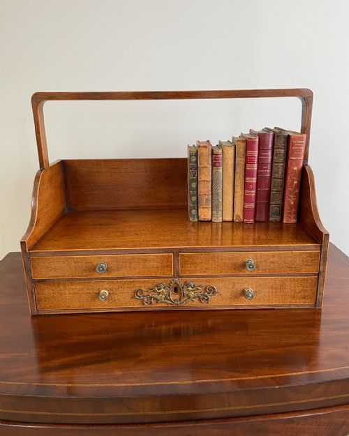 GOLDEN MAHOGANY 'CHEVRET' TABLE - ADDITIONAL PHOTO 9