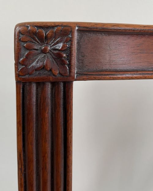PAIR OF HEPPLEWHITE PERIOD MAHOGANY SIDE CHAIRS - ADDITIONAL PHOTO 4