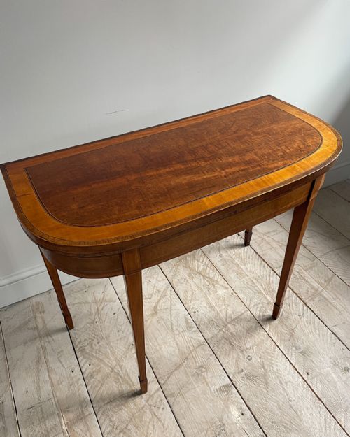 GOLDEN MAHOGANY D SHAPED CARD TABLE - ADDITIONAL PHOTO 5
