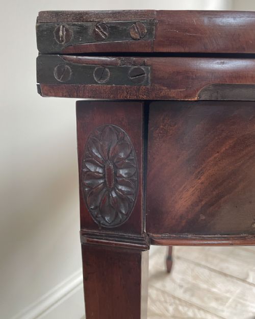GEORGIAN DEMILUNE MAHOGANY CARD TABLE - ADDITIONAL PHOTO 8