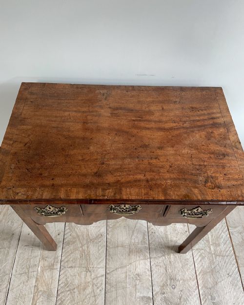 GEORGE II LOWBOY IN FADED MAHOGANY - ADDITIONAL PHOTO 6