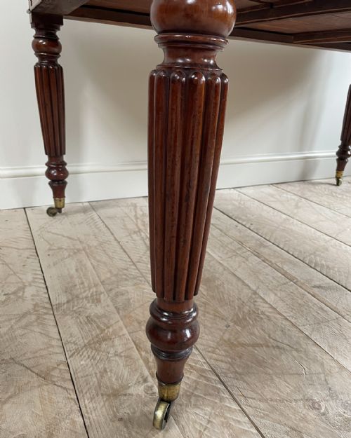 EARLY 19TH CENTURY MAHOGANY LIBRARY TABLE - ADDITIONAL PHOTO 8