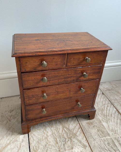 GEORGIAN MINIATURE CHEST OF DRAWERS - ADDITIONAL PHOTO 4