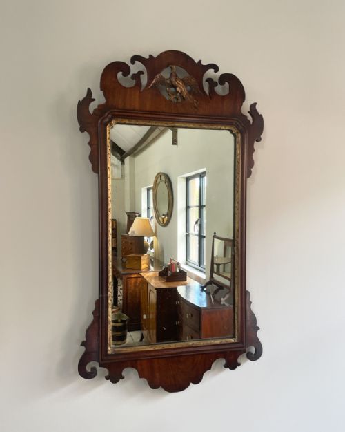 lovely quality george iii mahogany pier mirror - CATEGORY: ANTIQUE MIRRORS - DATED 18TH CENTURY