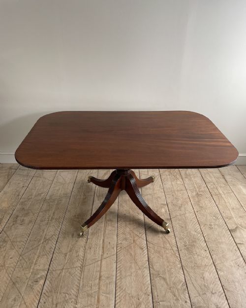 LATE REGENCY MAHOGANY BREAKFAST TABLE - ADDITIONAL PHOTO 1