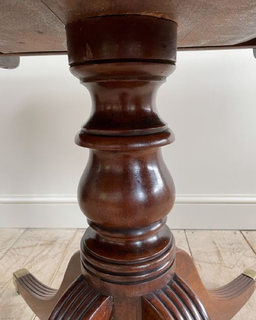 LATE REGENCY MAHOGANY BREAKFAST TABLE - ADDITIONAL PHOTO 3