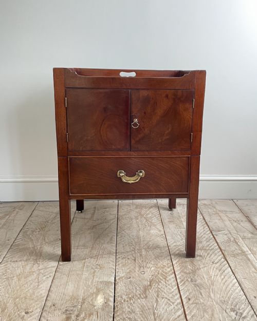 GEORGIAN MAHOGANY TRAYTOP COMMODE - ADDITIONAL PHOTO 1