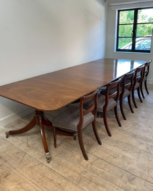 GEORGIAN TRIPLE PEDESTAL DINING TABLE - ADDITIONAL PHOTO 3
