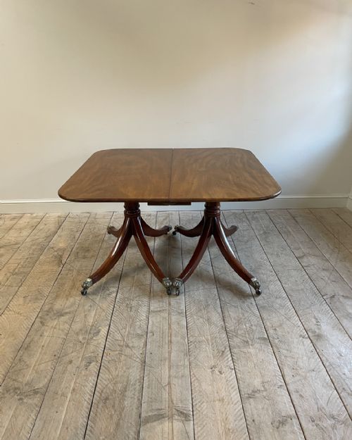 GEORGIAN TRIPLE PEDESTAL DINING TABLE - ADDITIONAL PHOTO 9