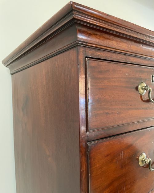 GEORGE III MAHOGANY CHEST ON CHEST - ADDITIONAL PHOTO 5