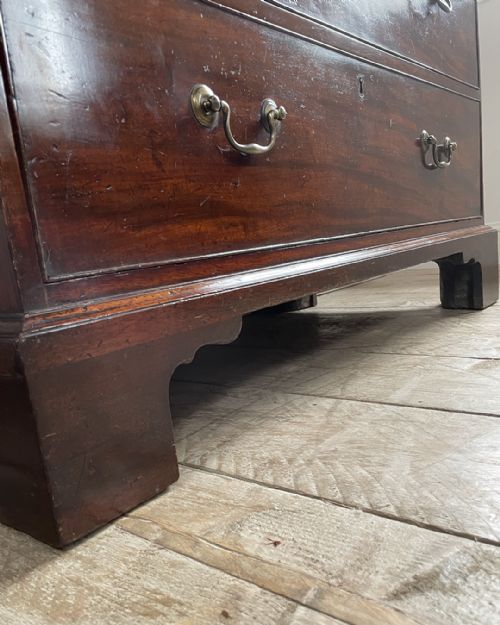 GEORGE III MAHOGANY CHEST ON CHEST - ADDITIONAL PHOTO 7
