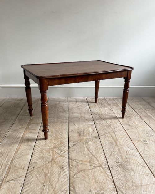 george iv mahogany low table - CATEGORY: ANTIQUE TABLES - DATED 19TH CENTURY