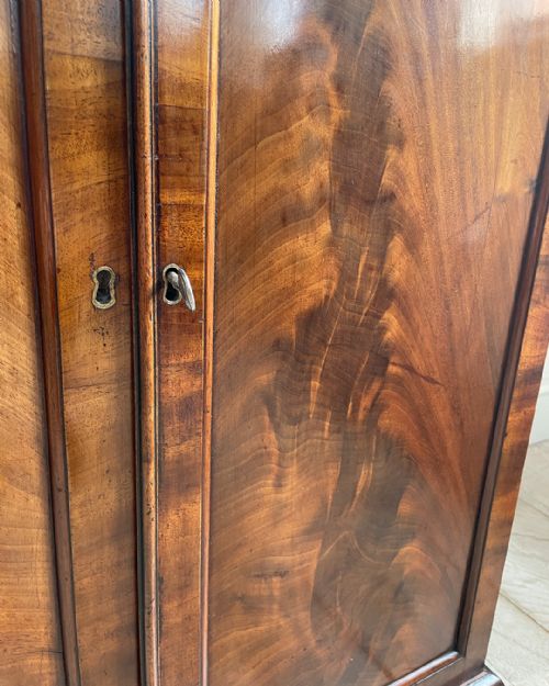 ELEGANT LATE REGENCY SIDE CABINET - ADDITIONAL PHOTO 7