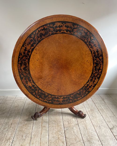 MAGNIFICENT WALNUT AND MARQUETRY CENTRE TABLE - ADDITIONAL PHOTO 6