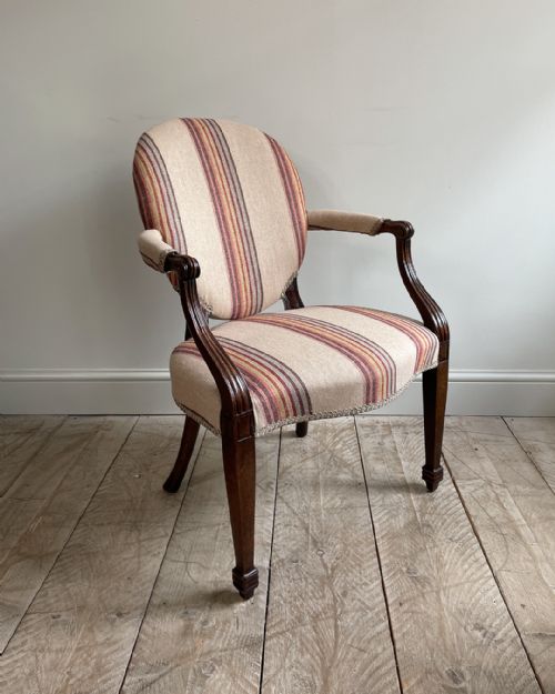 LOVELY EARLY 19TH CENTURY MAHOGANY FAUTEUIL - ADDITIONAL PHOTO 1