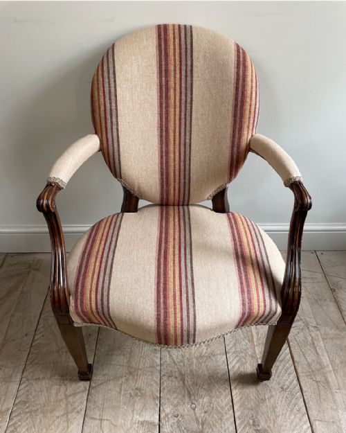 LOVELY EARLY 19TH CENTURY MAHOGANY FAUTEUIL - ADDITIONAL PHOTO 2