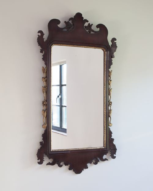 FINE QUALITY GEORGE IV MAHOGANY FRET WALL MIRROR - ADDITIONAL PHOTO 1