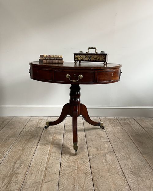 lovely small georgian mahogany drum table - CATEGORY: ANTIQUE TABLES - DATED GEORGIAN