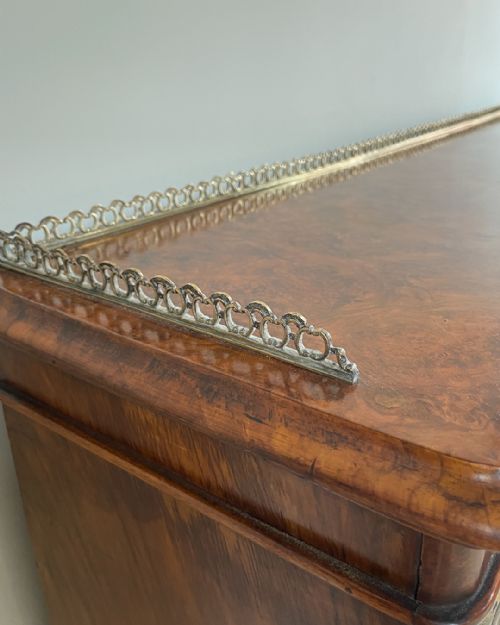19TH CENTURY WALNUT OPEN BOOKCASE - ADDITIONAL PHOTO 8