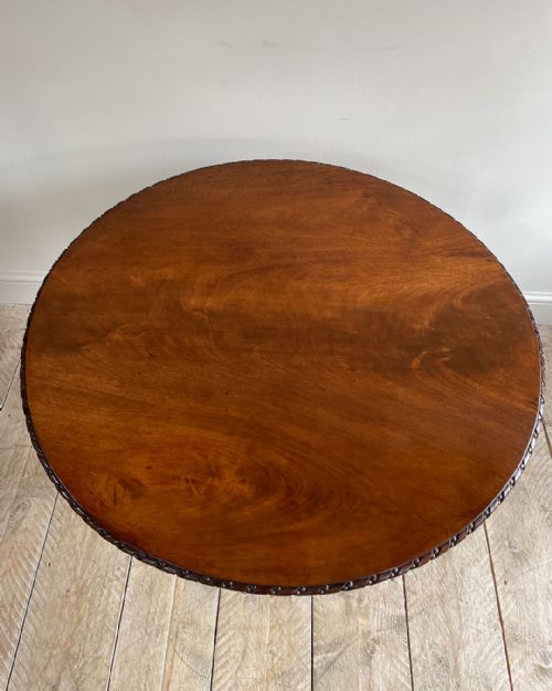 UNIQUE AND FINELY CARVED MAHOGANY TRIPOD TABLE - ADDITIONAL PHOTO 4