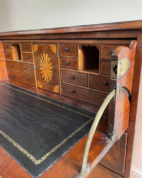GEORGIAN MAHOGANY SECRETAIRE CHEST OF DRAWERS - ADDITIONAL PHOTO 3