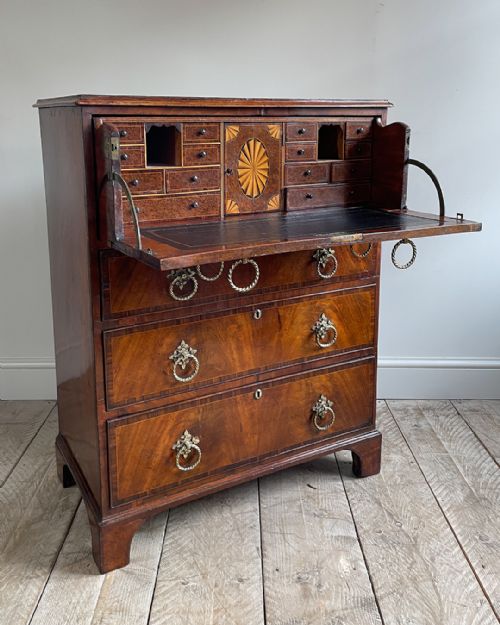 GEORGIAN MAHOGANY SECRETAIRE CHEST OF DRAWERS - ADDITIONAL PHOTO 5