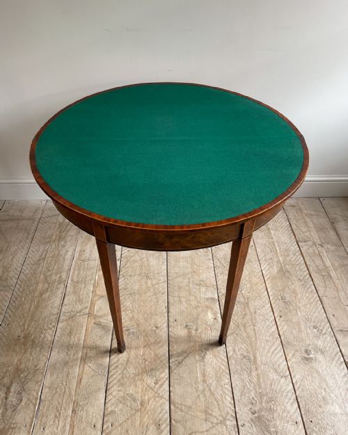 ELEGANT GEORGIAN MAHOGANY DEMILUNE CARD TABLE - ADDITIONAL PHOTO 5