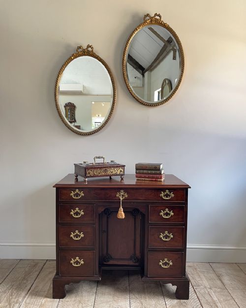 PAIR OF EDWARDIAN OVAL GILT MIRRORS - ADDITIONAL PHOTO 3