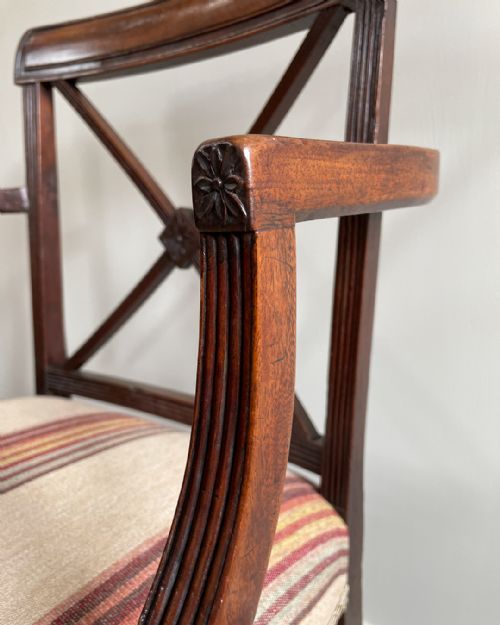 FINE PAIR OF GEORGIAN MAHOGANY CARVER CHAIRS - ADDITIONAL PHOTO 7