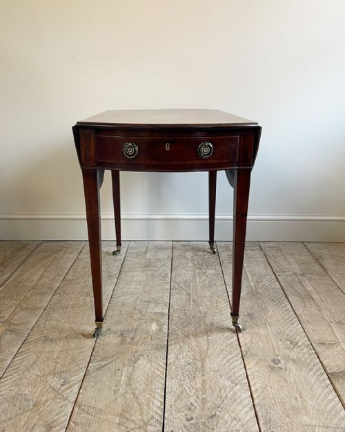 BEAUTIFUL GEORGIAN MAHOGANY OVAL PEMBROKE TABLE - ADDITIONAL PHOTO 2