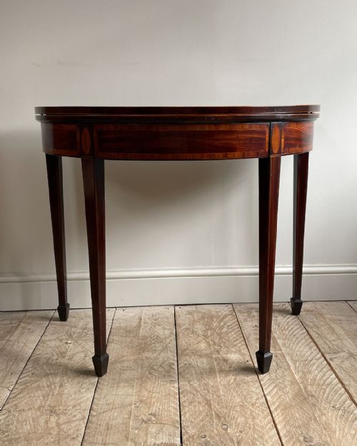 FINE QUALITY GEORGIAN MAHOGANY DEMI LUNE CARD TABLE - ADDITIONAL PHOTO 1