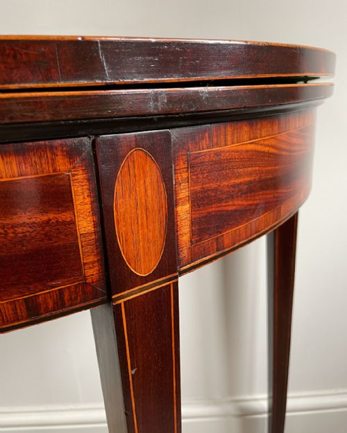 FINE QUALITY GEORGIAN MAHOGANY DEMI LUNE CARD TABLE - ADDITIONAL PHOTO 4