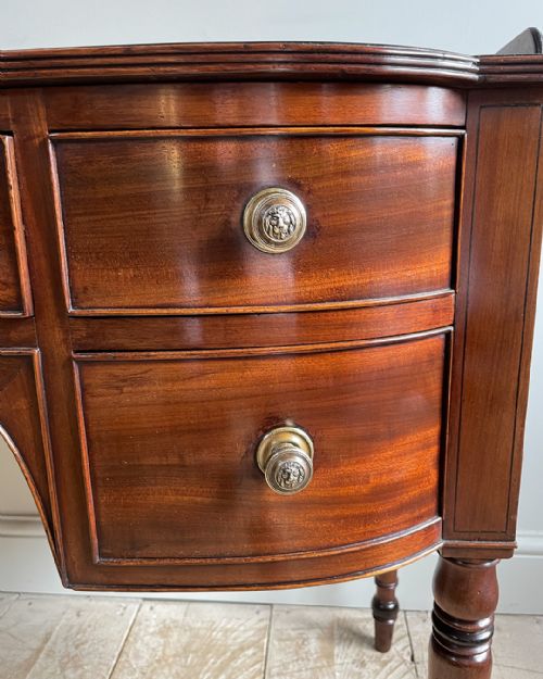 REGENCY MAHOGANY BOWFRONT DRESSING TABLE - ADDITIONAL PHOTO 7
